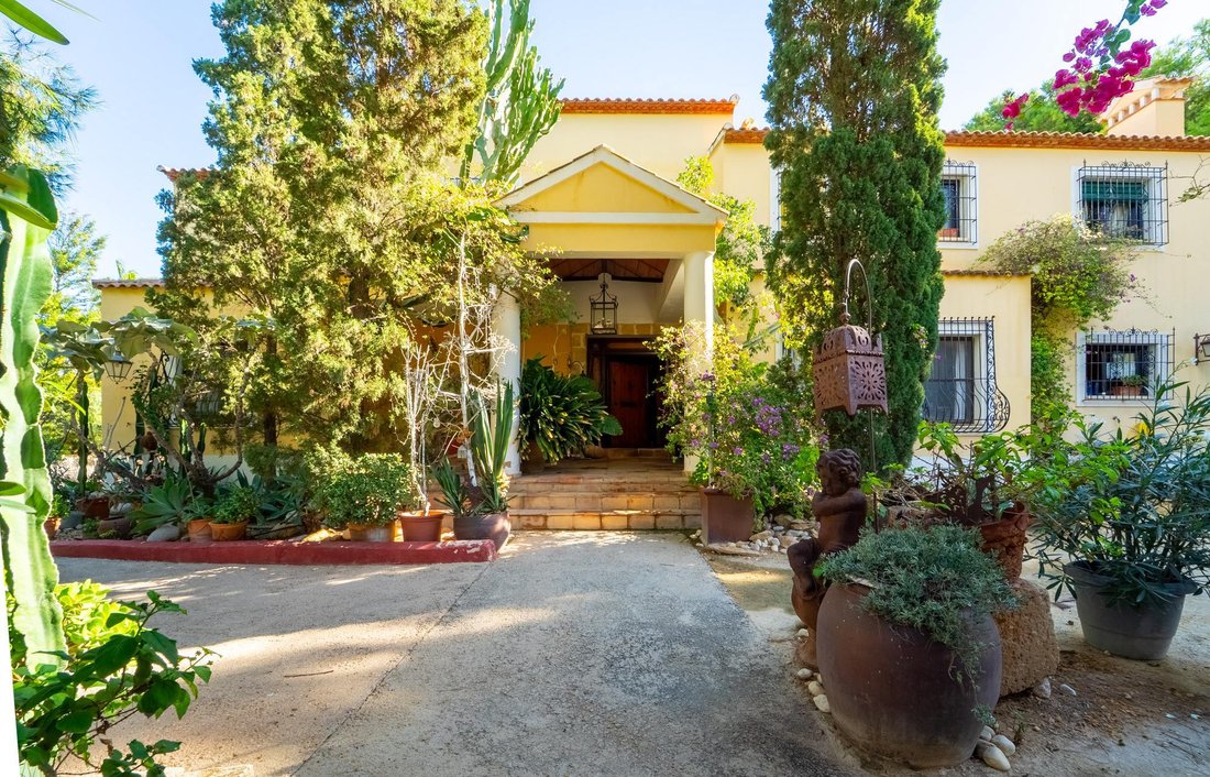 Villa in Alicante, Valencian Community, Spain 5 - 16988060