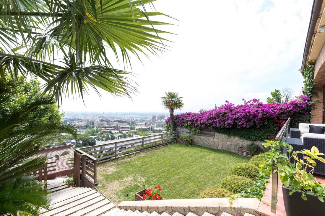 Villa in Esplugues de Llobregat, Catalonia, Spain 4 - 16988267