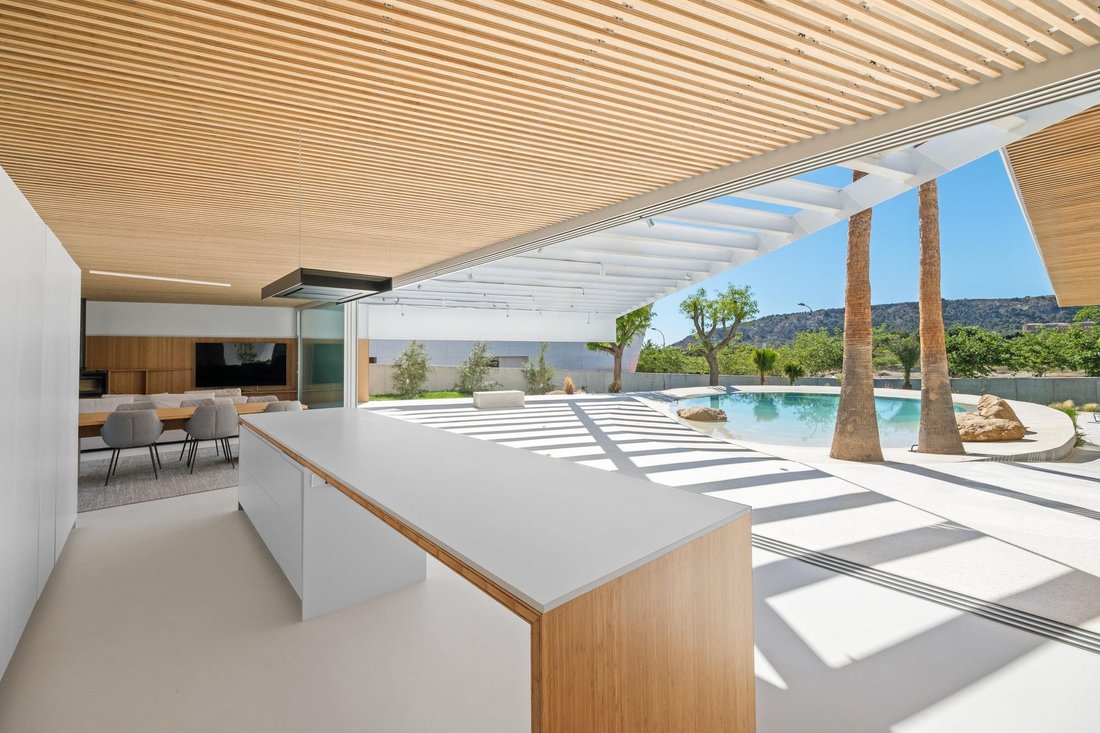 Villa in Alicante, Valencian Community, Spain 5 - 16988905
