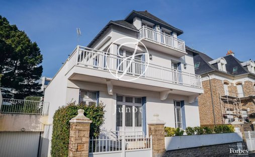 House in Centre-Benoît, La Baule-Escoublac, France 1