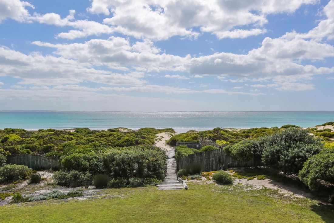House in Struis Bay, Western Cape, South Africa 3 - 17800234