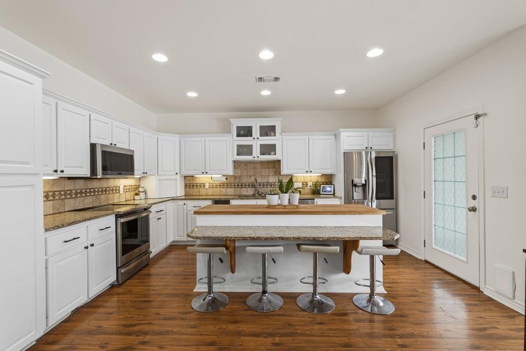 House in Martindale, Texas, United States 3 - 17799388
