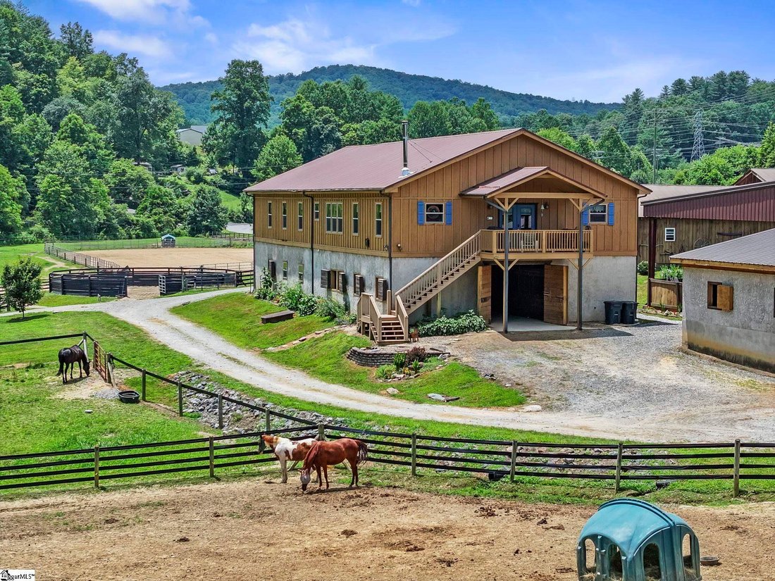 House in Horse Shoe, North Carolina, United States 2 - 17794184