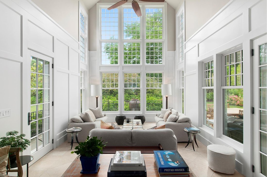 East Hampton, New York, United States 2 - 15879054