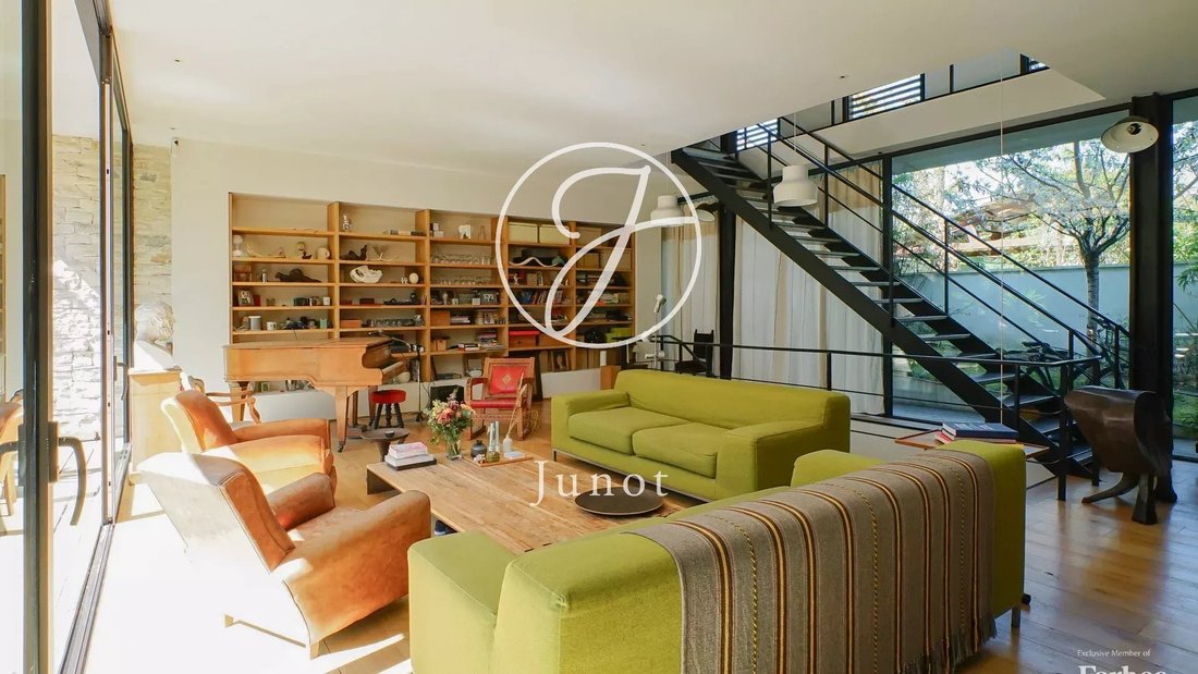 House in Bois-Colombes, Ile-de-France, France 3 - 17558415