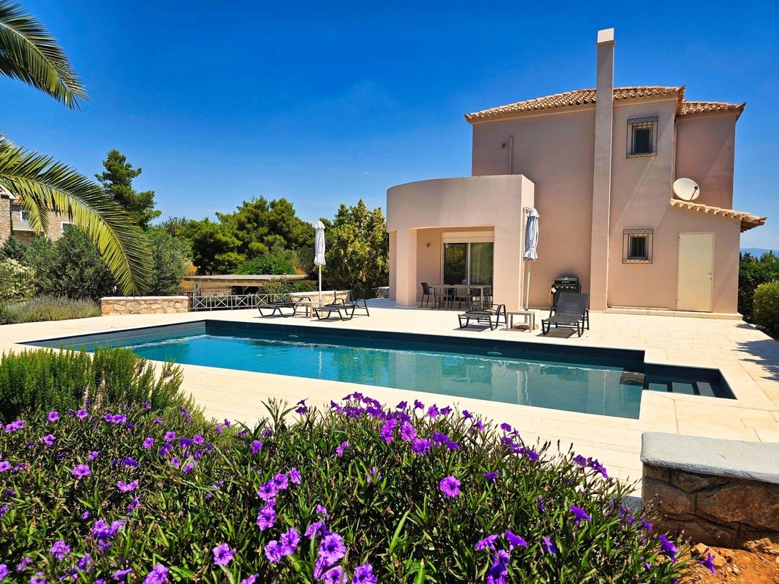 Villa in Koinotita Kranidiou, Kranidi, Greece 3 - 17798724