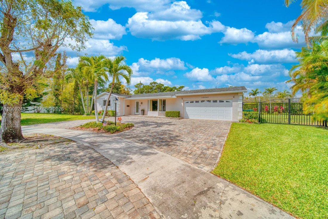 House in Miami, Florida, United States 2 - 17799431