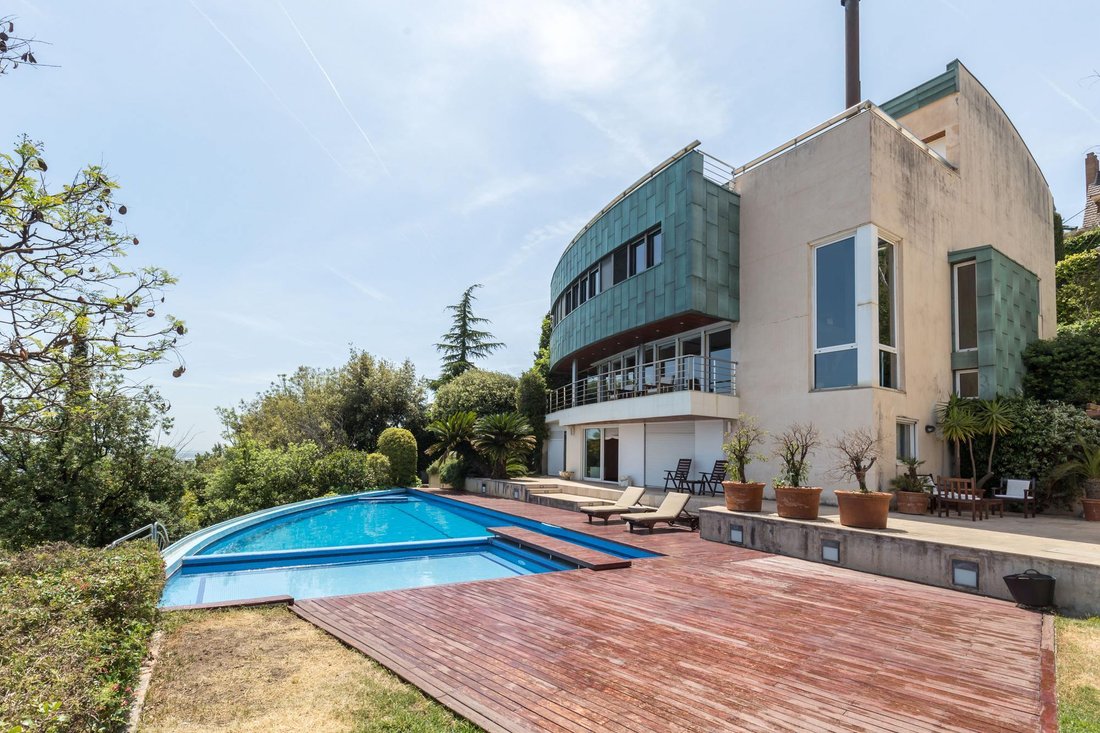 Villa in Esplugues de Llobregat, Catalonia, Spain 3 - 16988072