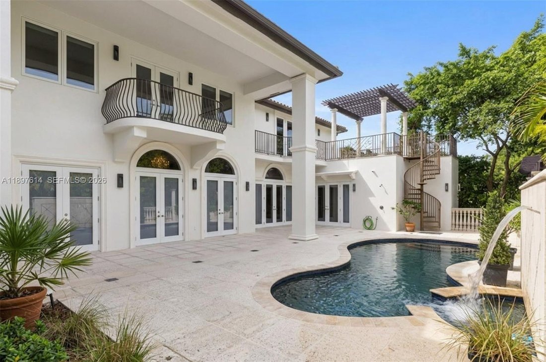 House in Miami, Florida, United States 3 - 16639321