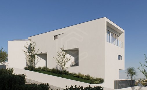 House in Gondomar (Sao Cosme), Valbom e Jovim, Porto District, Portugal 1