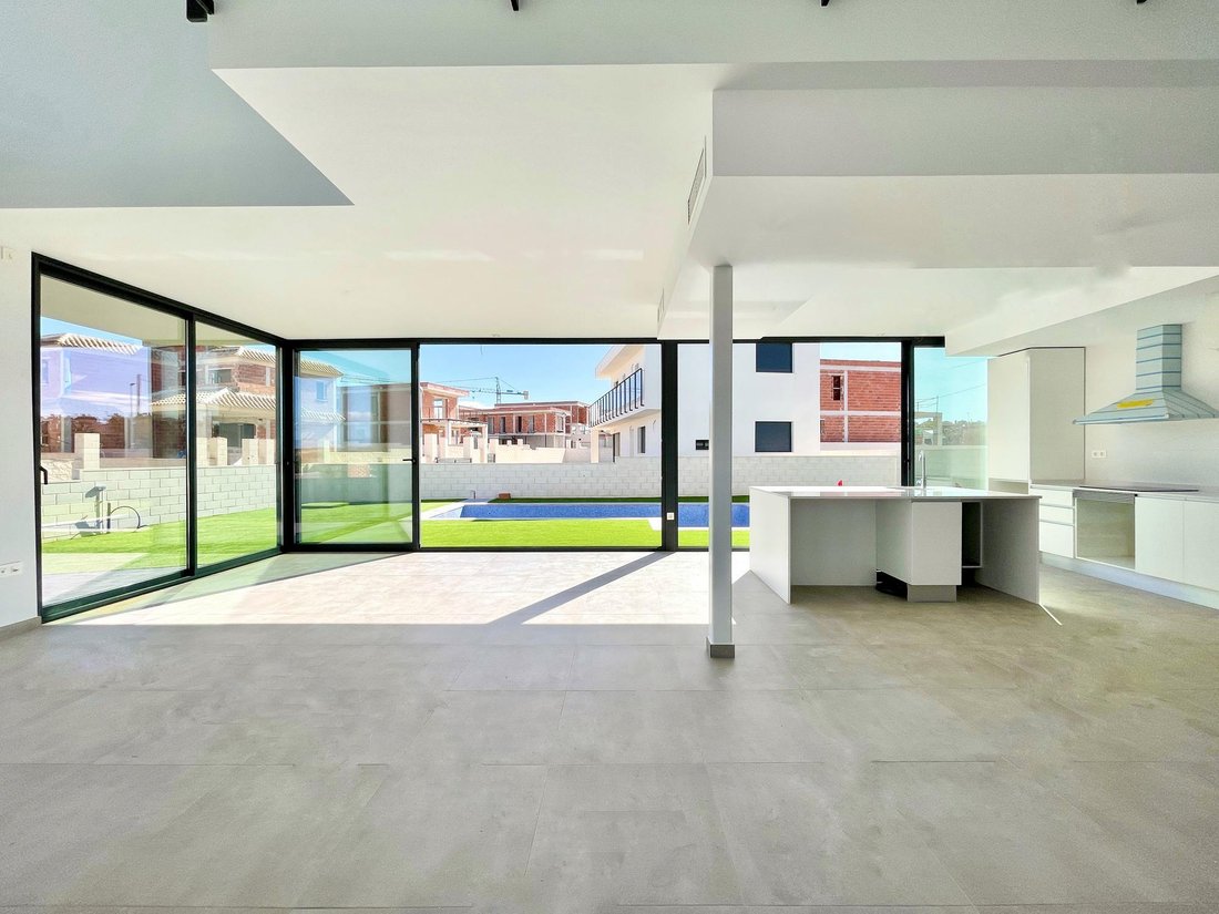 Villa in Santa Pola, Valencian Community, Spain 5 - 17730696