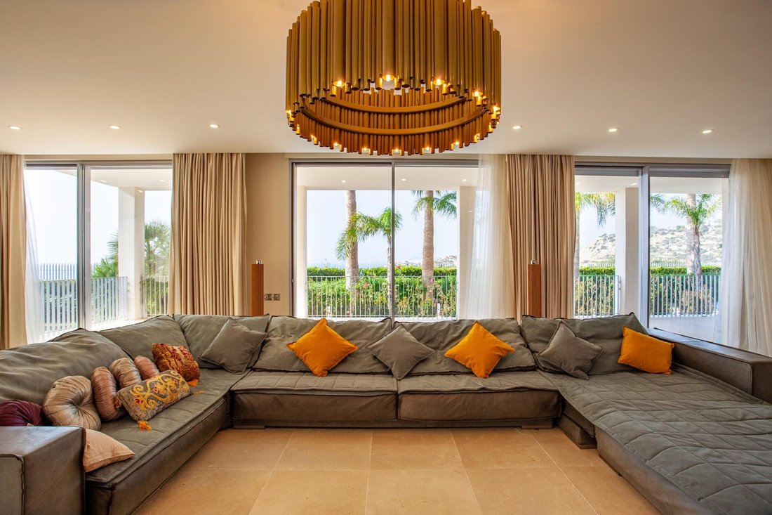Villa in Alicante, Valencian Community, Spain 3 - 16987503