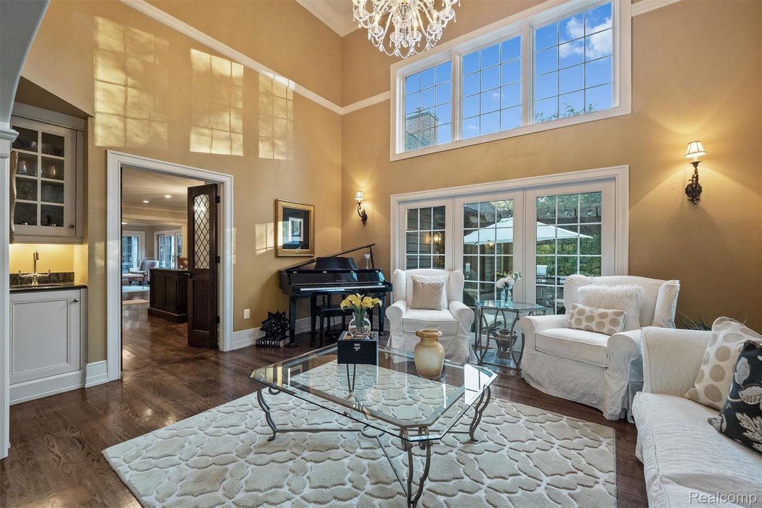 House in Beverly Hills, Michigan, United States 5 - 17725839