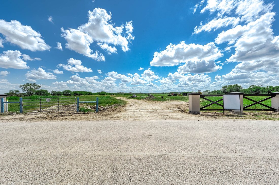House in Needville, Texas, United States 4 - 17800786