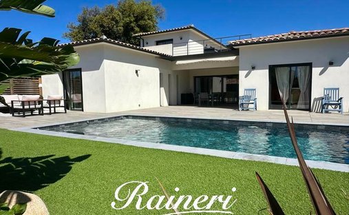 Villa à Grosseto-Prugna, Corse, France 1