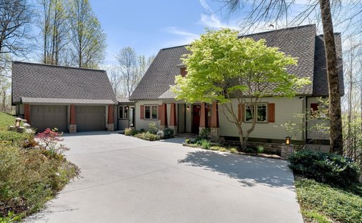 House in Landrum, South Carolina, United States 1