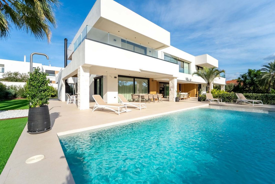 Villa in Alicante, Valencian Community, Spain 2 - 16988423