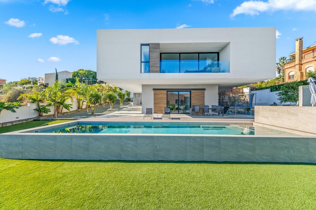 Villa in Alicante, Valencian Community, Spain 2 - 16988763