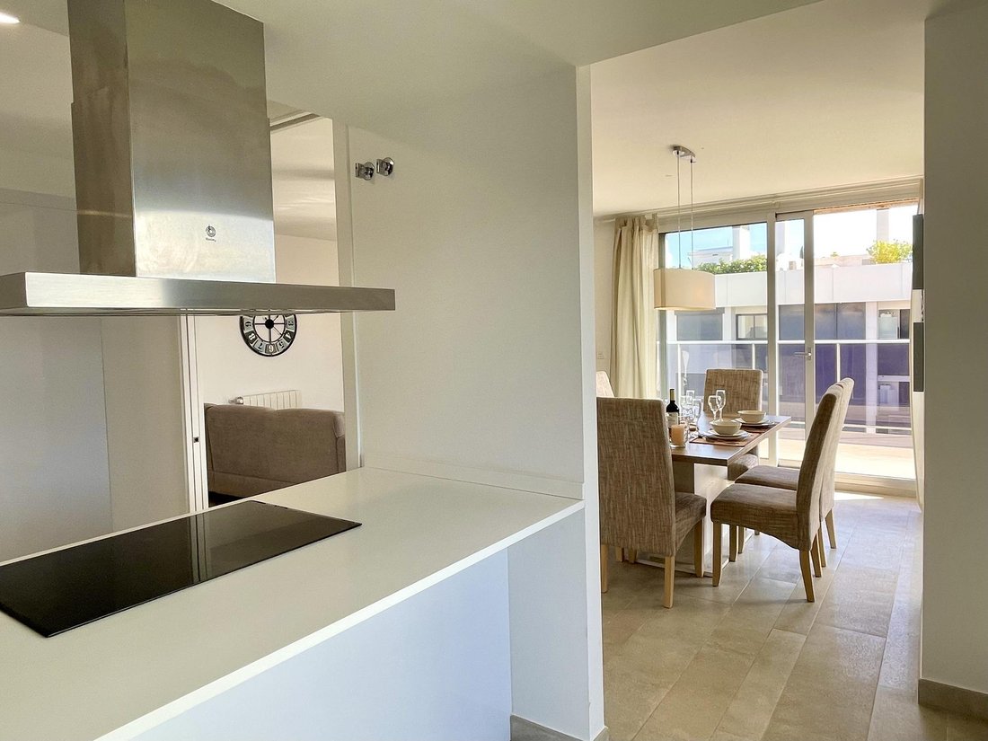 Apartment in Alicante, Valencian Community, Spain 5 - 16987839