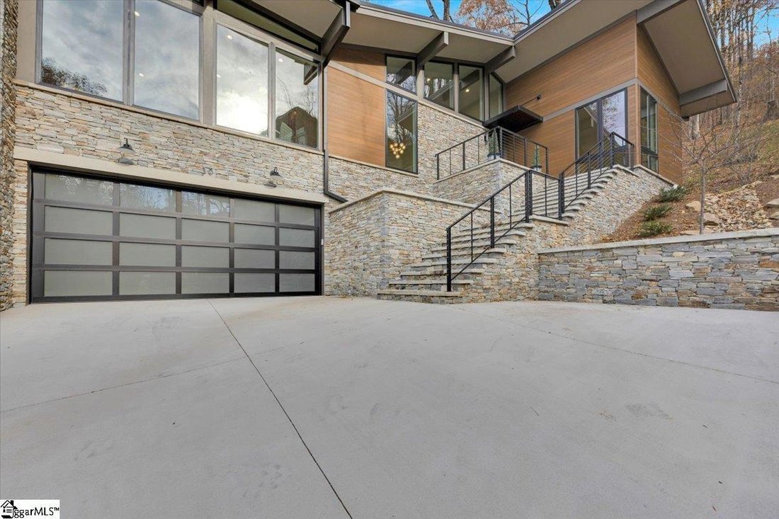 House in Greenville, South Carolina, United States 3 - 17794888