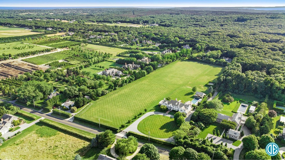 Water Mill, New York, United States 3 - 15878613