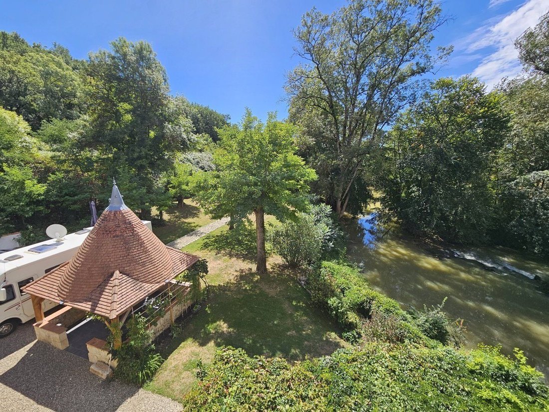 Villa in Lectoure, Occitania, France 5 - 17796992