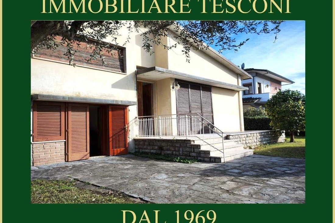 Villa in Pietrasanta, Tuscany, Italy 2 - 17798578