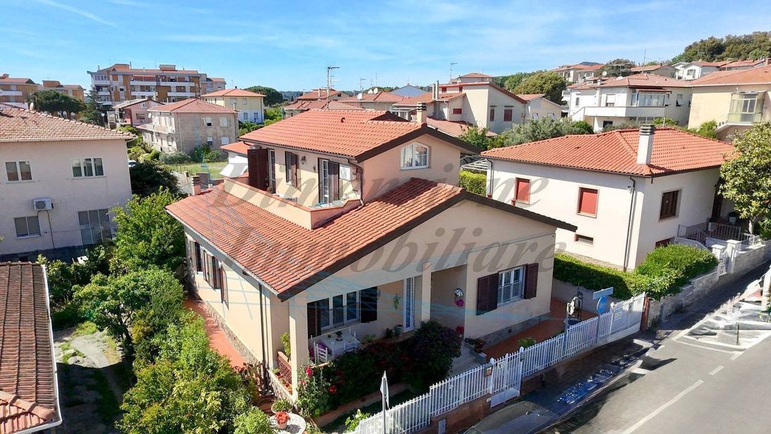 Villa in Serragrande, Rosignano Marittimo, Italy 1 - 17799290