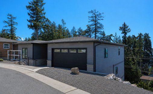 House in Sechelt, British Columbia, Canada 1
