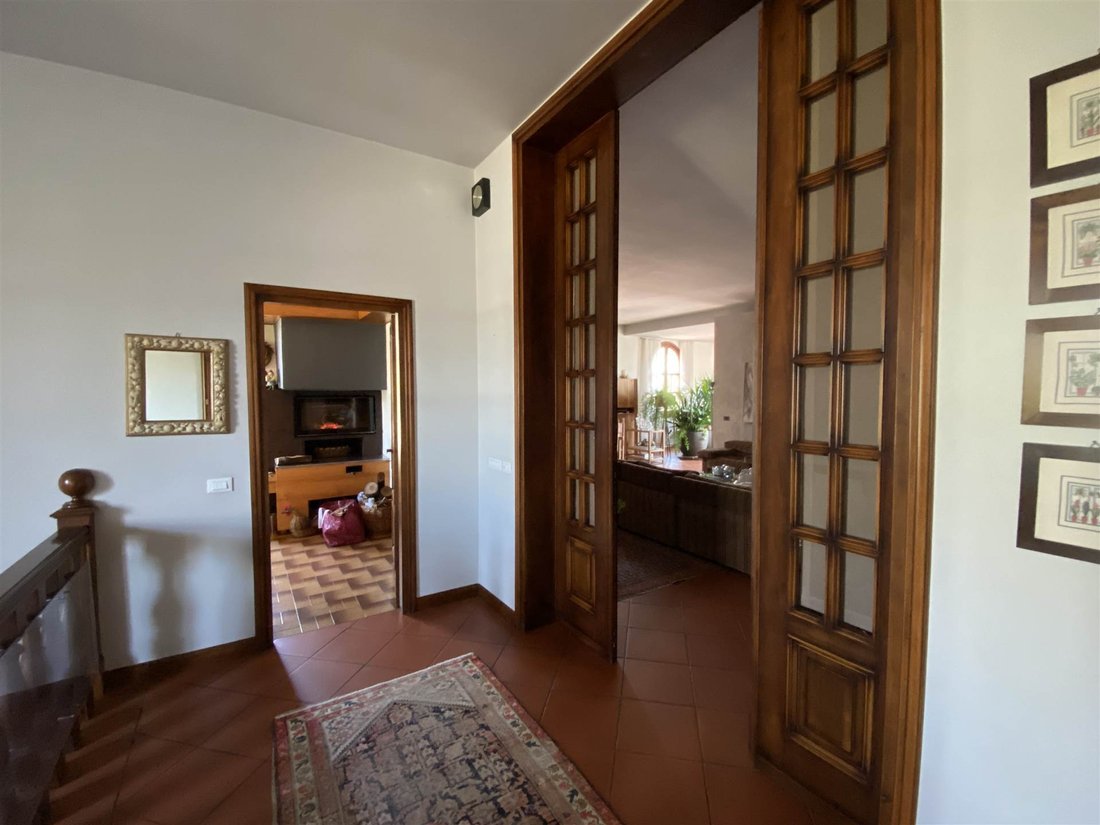 Co Op in San Benedetto Po, Lombardy, Italy 4 - 17800176