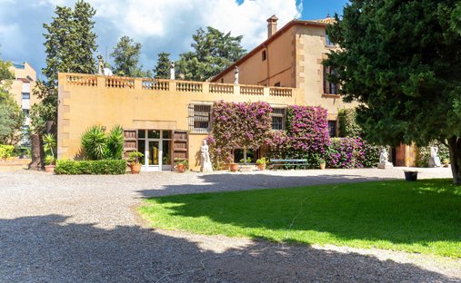 Villa en Esplugas de Llobregat, Cataluña, España 1