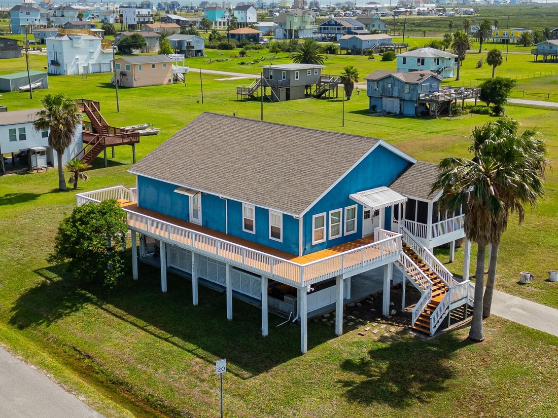 House in Galveston, Texas, United States 2 - 17799913