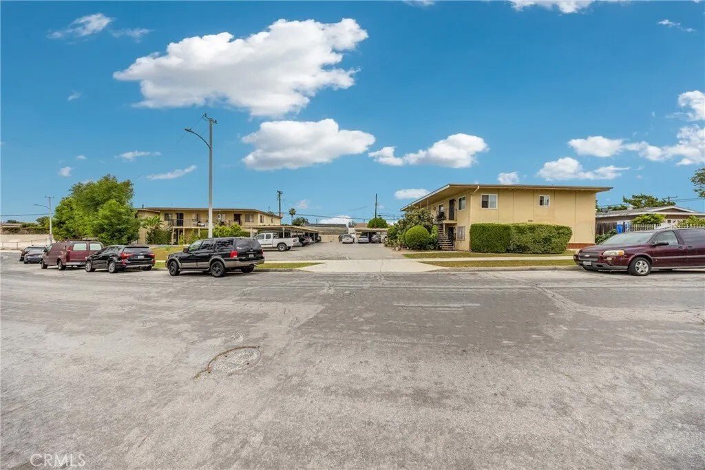 Rowland Heights, California, United States 2 - 17795354