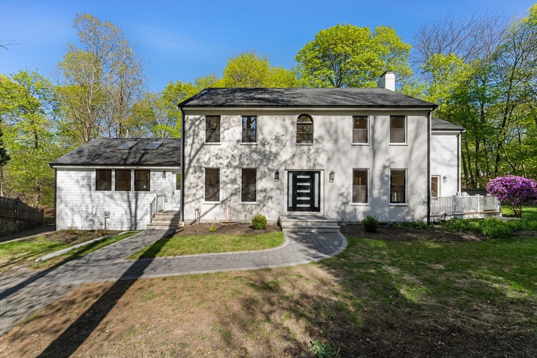 House in Wellesley, Massachusetts, United States 1 - 17801658