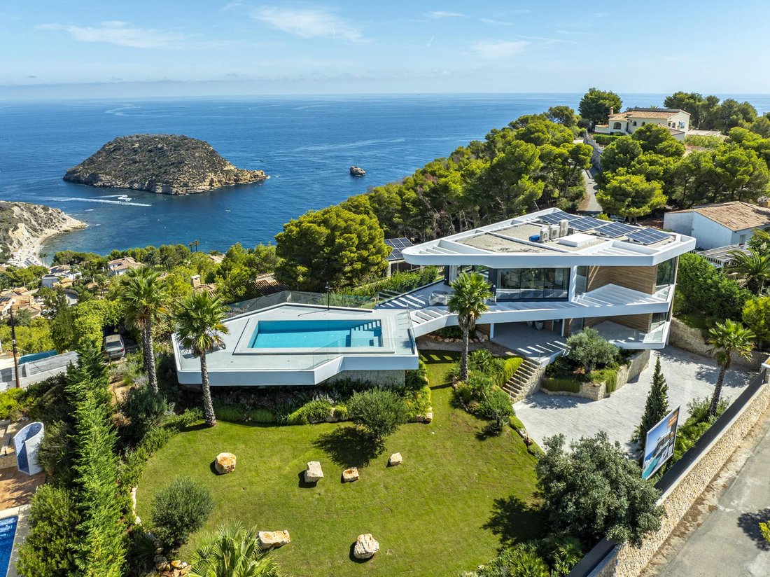 Villa in Xabia / Javea, Valencian Community, Spain 2 - 16989145