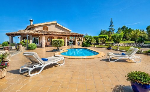 Finca in Campanet, Balearische Inseln, Spanien 1
