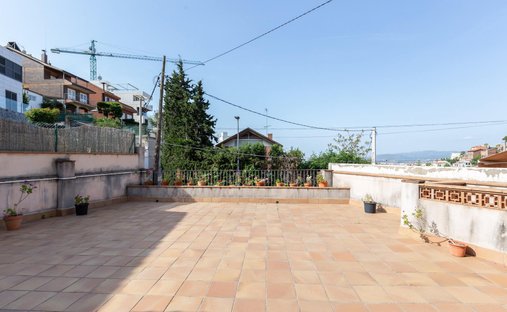 Villa in Esplugues de Llobregat, Catalonia, Spain 1