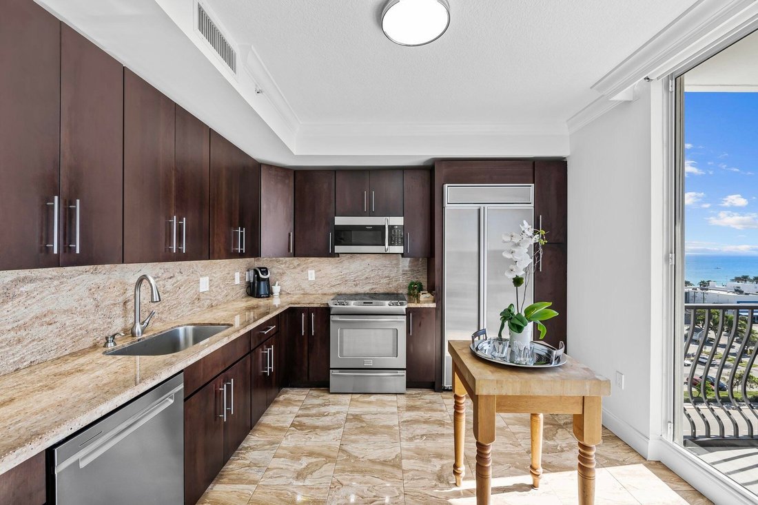 Condo in Fort Lauderdale, Florida, United States 4 - 17795756