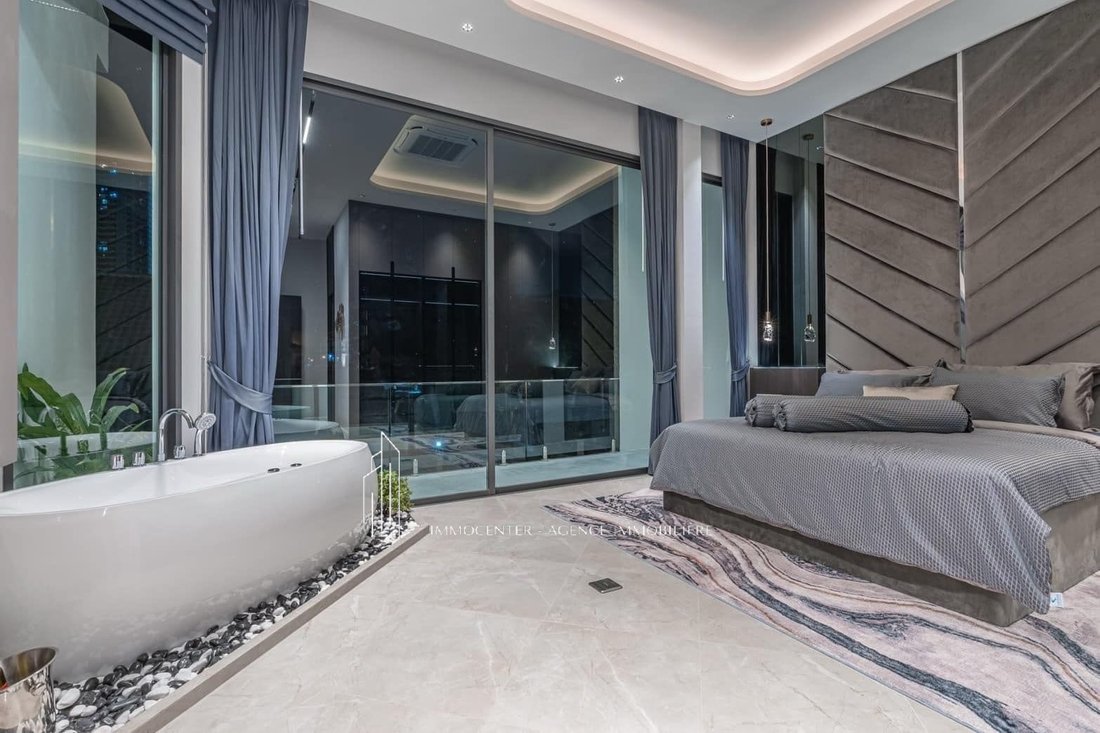 Villa in Pattaya City, Chon Buri, Thailand 5 - 17796418