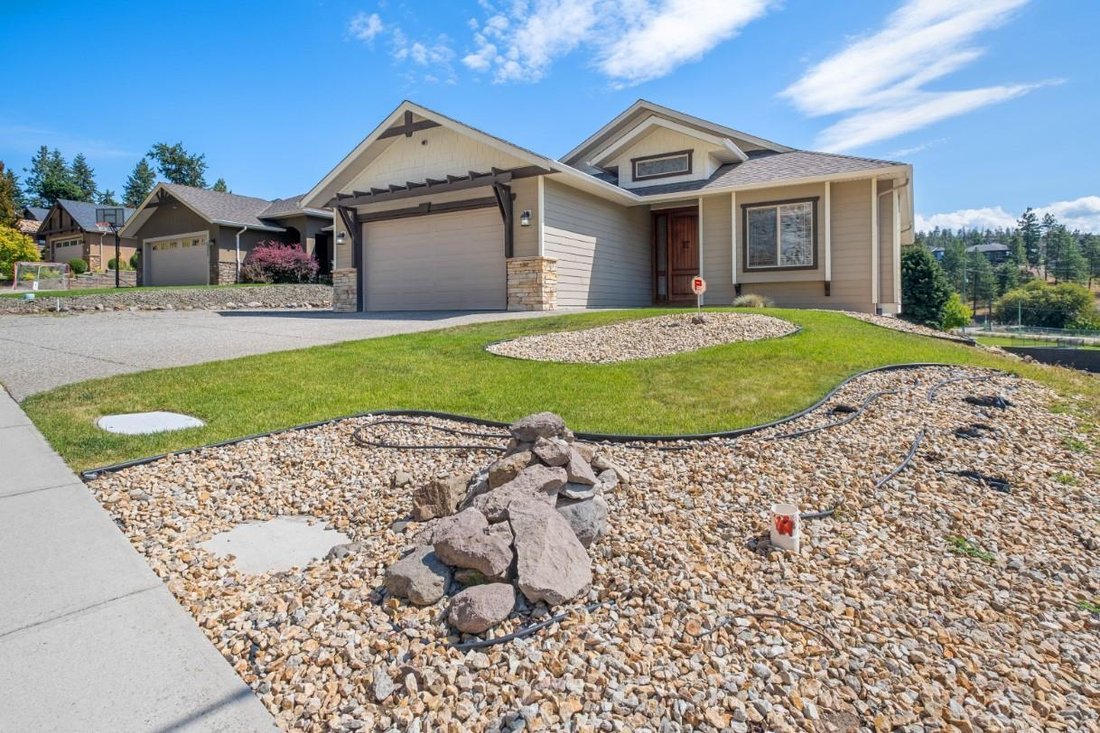Maison à West Kelowna, Colombie-Britannique, Canada 1 - 17423762