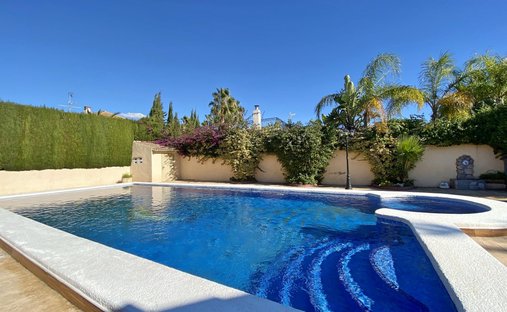 Villa in Sant Vicent del Raspeig, Valencian Community, Spain 1