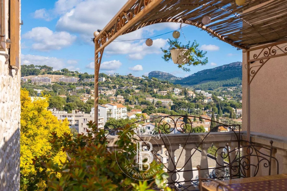 House in Grande Couronne, Cassis, France 5 - 13538463