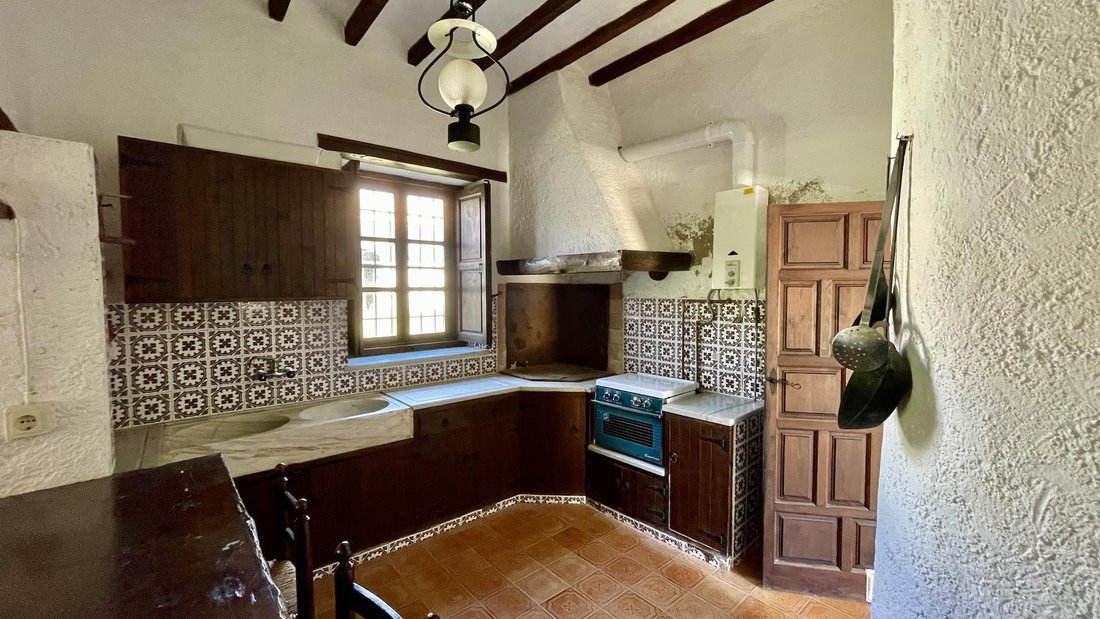 Villa in Monover, Valencian Community, Spain 5 - 16988780
