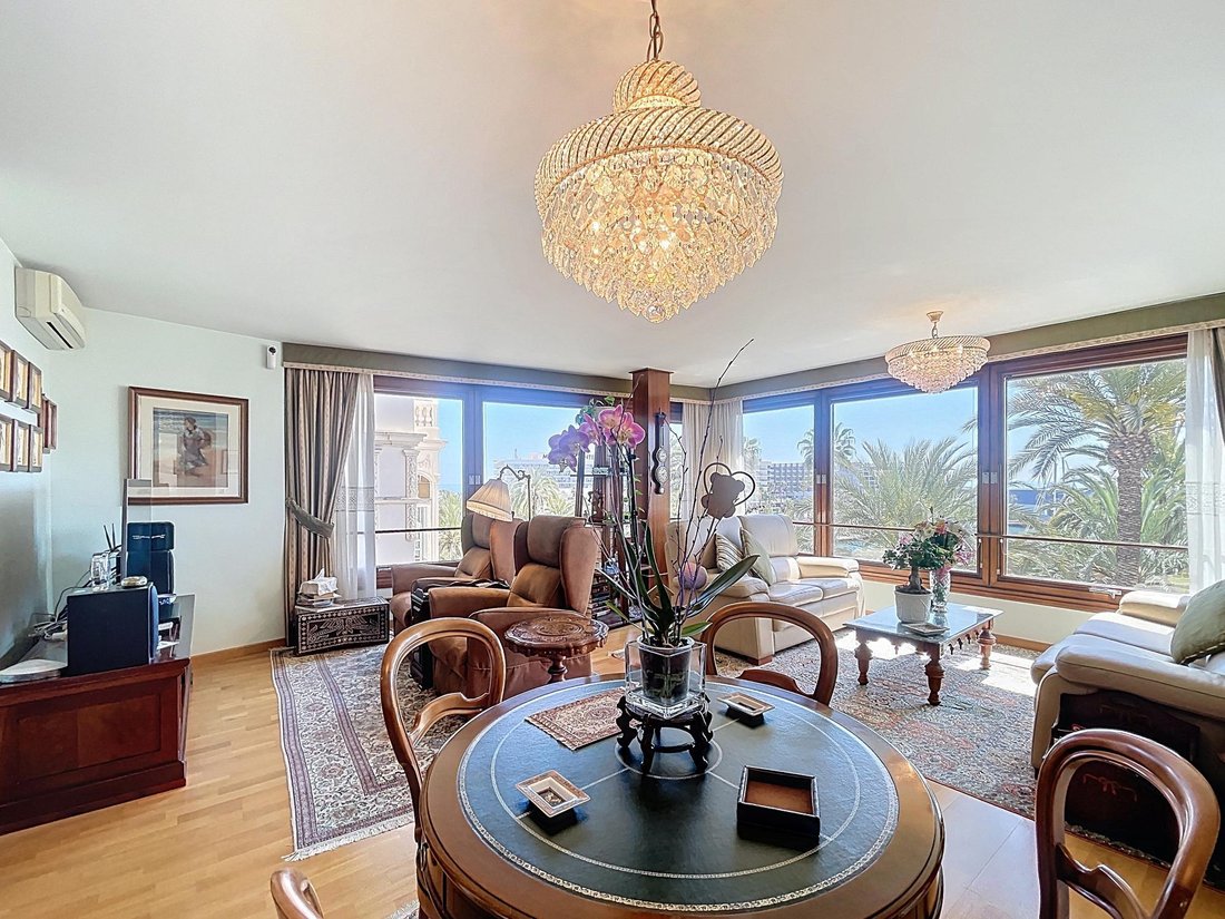 Apartment in Casco Antiguo - Santa Cruz - Ayuntamiento, Alicante, Valencian Community 4 - 17686491