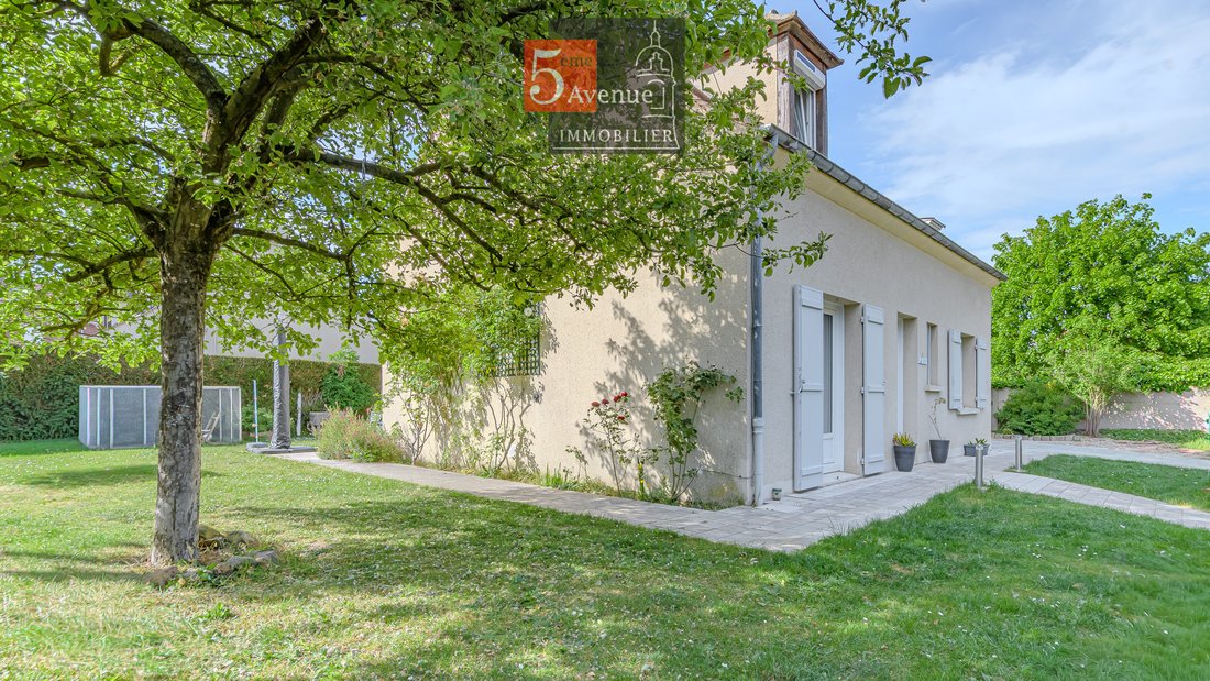 House in Chantilly, Hauts-de-France, France 2 - 17799566