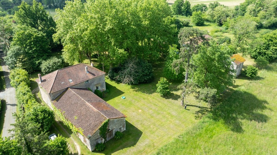 Villa in Eauze, Occitania, France 4 - 17796960