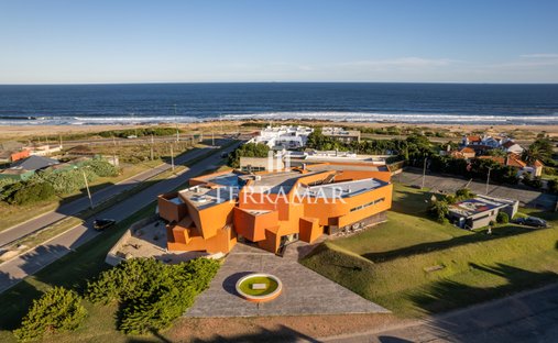 House in Laguna Blanca, Maldonado Department, Uruguay 1