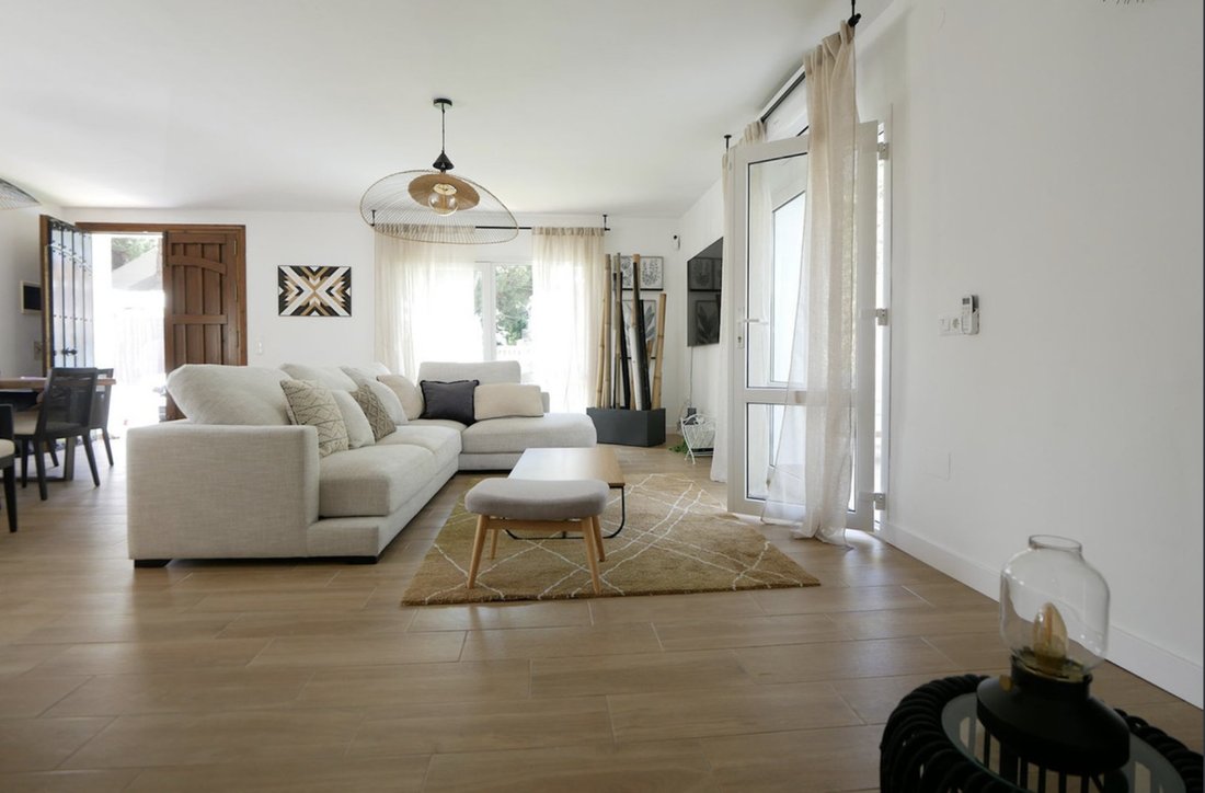 Villa in Elviria-Cabopino, Marbella, Spain 5 - 17802047