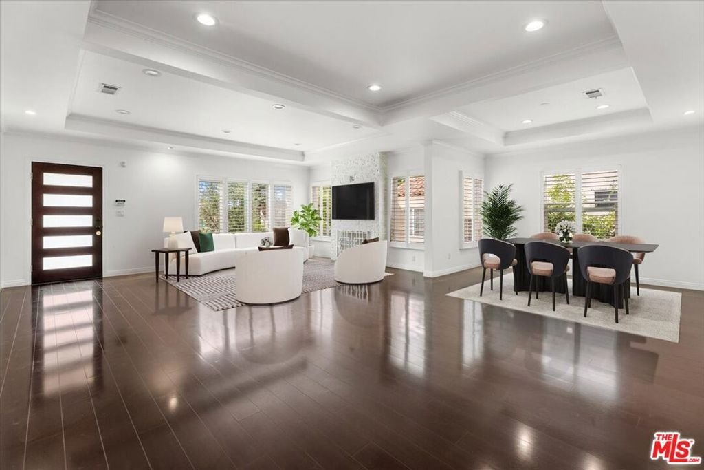 House in Glendale, California, United States 4 - 17802042