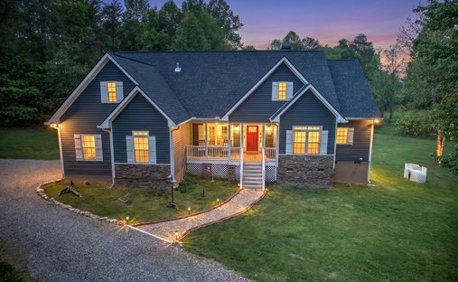 House in Blairsville, Georgia, United States 1